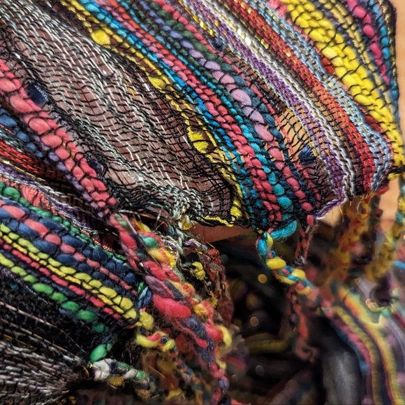 ⭐ BOGO | Multicolor metallic sheer scarf - Picture 2 of 3